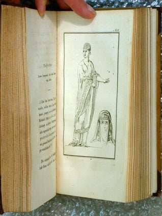 Die Hebräerin am Putztische und Als Braut. Vorbereitet durch eine Uebersicht der wichtigsten Erfindungen in dem Reiche der Moden bei den Hebräerinnen von den rohesten Anfängen bis zur üppigsten Pracht (Hebrew Women at the Makeup Table and as Bride. Prepared with an overview of the most important creations in realm of Hebrew fashion, from crude beginnings to the lushest glory)