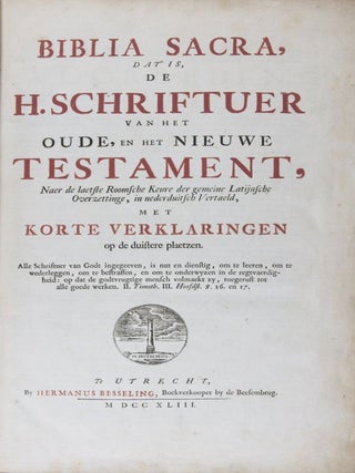 Biblia sacra, dat is de Heilige Schriftuer van het Oude, en het Nieuwe Testament, Naer de laetste Roomsche Keure der gemeine Latijnsche Overzettinge, in Nederduitsch Vertaeld, met korte verklaringen op de duistere plaetzen... First volume only (Old Testament)