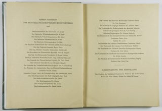Europäisches Kunstgewerbe: Berichte über die Ausstellung Europäisches Kunstgewerbe 1927. Von M.r.J. Brinkgreve, Leon Deshairs, Richard Graul, Karl Herain, H. Kienzle, Harry H. Peach, Günther von Pechmann, ugust Schestag, Sigurd Schulty, Ernst Schwedeler-Mezer, Henry van de Velde. Mit 112 Tafeln.