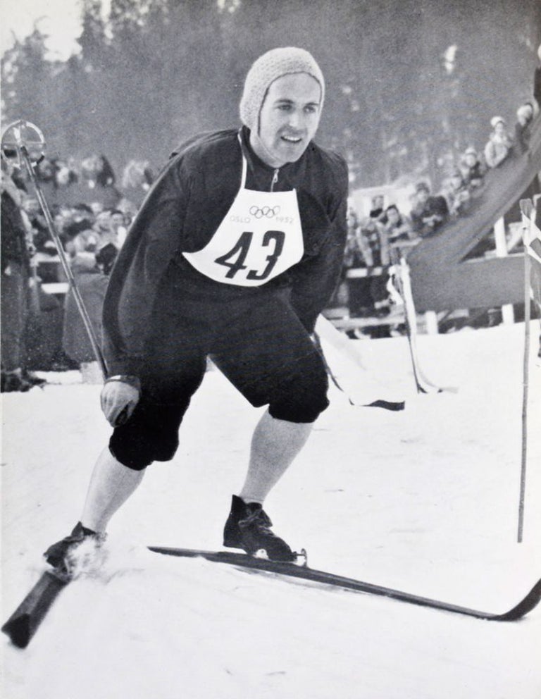 Item #22802 De Olympiske Vinterleker, Oslo 1952. P. Chr Andersen.