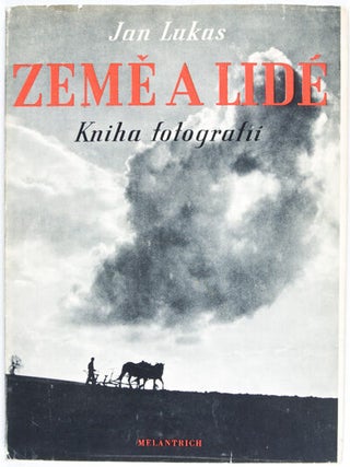 Zemê a Lidé Kniha fotografiÌ (The Land and People)