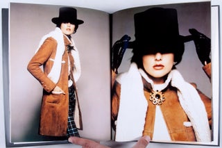 Chanel Boutique Collection Automne-Hiver 1996-1997 (The Canel Fall / Winter Collection 1996 - 1997)
