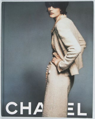 Chanel Boutique Collection Automne-Hiver 1996-1997 (The Canel Fall / Winter Collection 1996 - 1997)