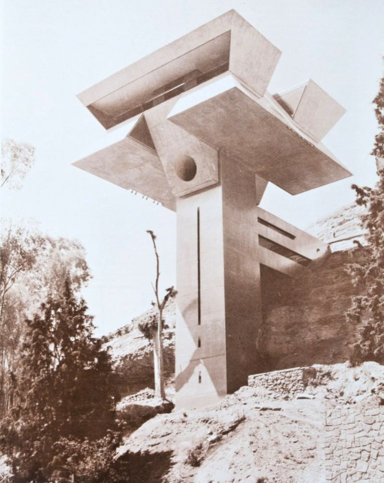 Item #30842 Anuario de Arquitectura 1977. Fernando Solana, Victor Flores Olea, Juan José Bremer, Carlos Flores Marini.