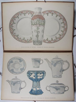 Formes et Decors Modernes de la Manufacture Nationale de Sèvres