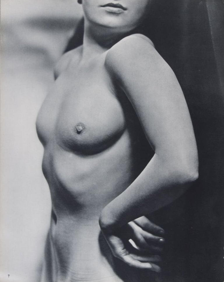 Item #39195 Femmes [Collection d'Etudes Photographiques du Corps Humain, No. 1]. Sasha Stone, Photographs by.