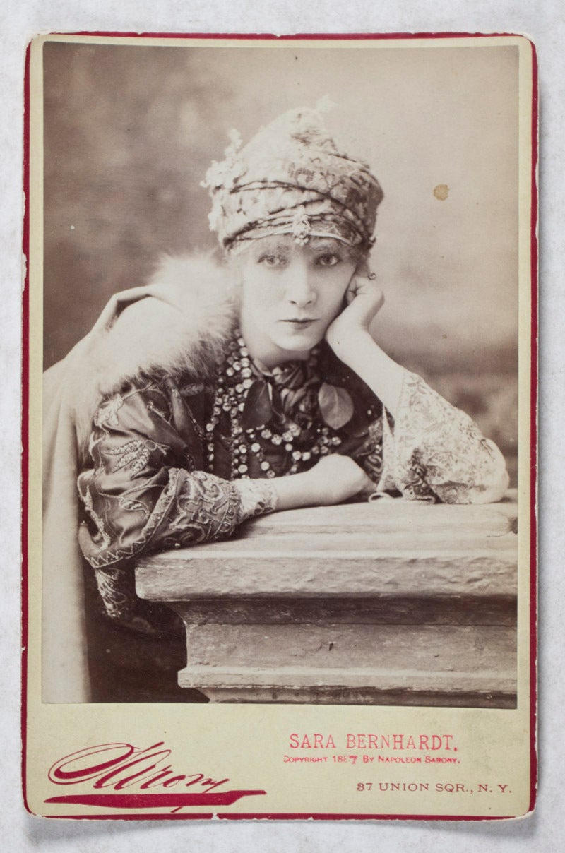 Collection of 24 cabinet portraits and photographs of Opera singers ...