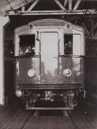 Метро им. Л. М. Кагановича (Metropoliten imeni L.M. Kaganovicha / Moscow metro named L. M. Kaganovich): Первой очереди (First vol.) & Вторая очередь (second vol.). 2-vol. set (Complete)