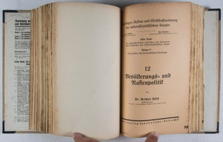 Grundlagen, Aufbau und Wirtschaftsordnung des Nationalsozialistischen Staates. 3 Vols.