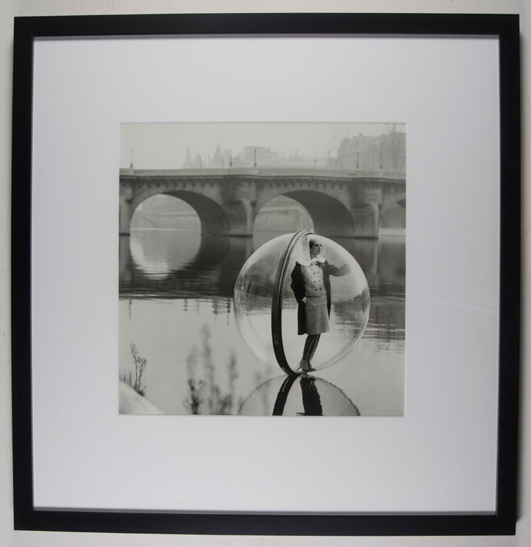 Item #41706 Bouquet Seine (Bubble on the Seine) [SIGNED]. Melvin Sokolsky.