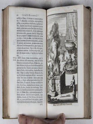 Miscellaneorum Sacrorum Libri IV. Quibus de Prophetis & Prophetia, de Tabernaculi Levitici mysteriis, de Collatione Sacerdotii Aaronis & Christi, de Synedriis Hebraeorum, de IV Bestiis Danielis, de cultu Molochi, de Seculo hoc & futuro, de sensu Epistolarum Apocalypticarum, de Schismate Donatistarum, Diligenter & prolixe disseritur