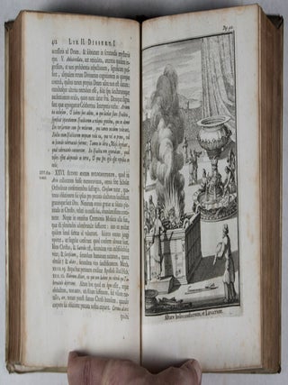 Miscellaneorum Sacrorum Libri IV. Quibus de Prophetis & Prophetia, de Tabernaculi Levitici mysteriis, de Collatione Sacerdotii Aaronis & Christi, de Synedriis Hebraeorum, de IV Bestiis Danielis, de cultu Molochi, de Seculo hoc & futuro, de sensu Epistolarum Apocalypticarum, de Schismate Donatistarum, Diligenter & prolixe disseritur