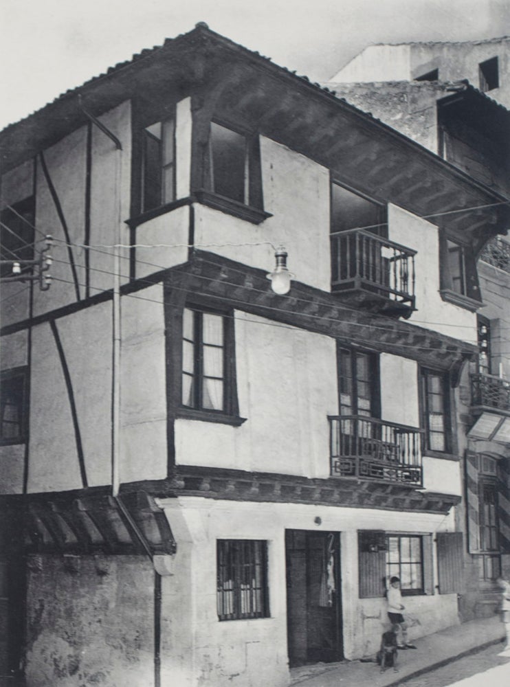 Item #43687 Maisons du Pays Basque. Navarre-Biscaye-Guipuzcoa-Alava. J., J. Soupre, Elie Lambert, photos by, preface by.