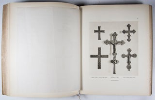 Die liturgischen Geräte und andere Werke der Metallkunst in der Sammlung Schnütgen in Cöln