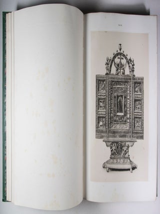 Goldschmiedearbeiten Schlesiens: eine Auswahl von Goldschmiedearbeiten schlesischer Herkunft oder aus schlesischem Besitze (Silesian goldsmiths: a selection of gold works of Silesian origin or of Silesian property)