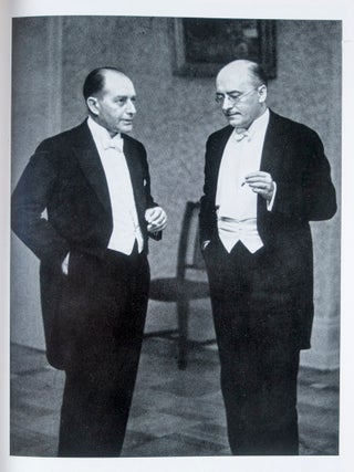 Berühmte Zeitgenossen in unbewachten Augenblicken (Famous Contemporaries in Unguarded Moments)