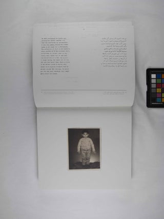 Li-alla Nansá : suwar li-`ailat Imaratiyah 1950–1999 : Lest we forget : Emirati Family Photographs 1950–1999
