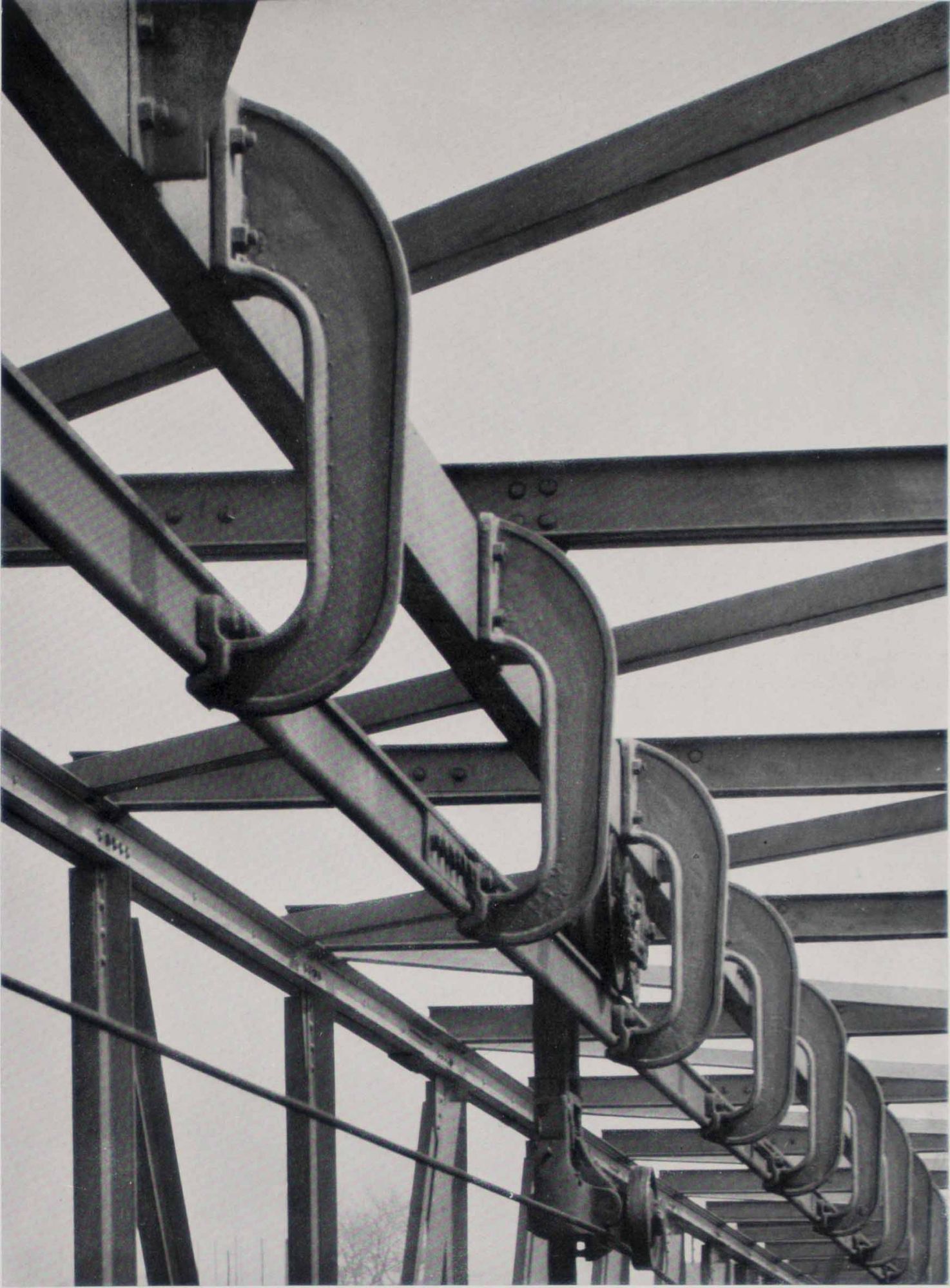 Eisen und Stahl. 97 Fotos von Albert Renger-Patzsch Iron and Steel. 97 ...