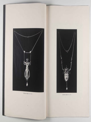 Dokumente des Modernen Kunstgewerbes. Chefs D'Oeuvre de L'Art Décoratif Moderne (Documents of Modern Decorative Arts)