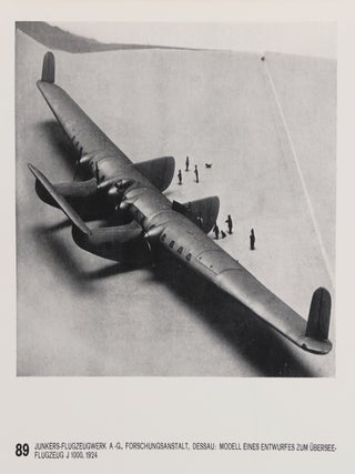 Schönheit der Technik (151 Photographs)