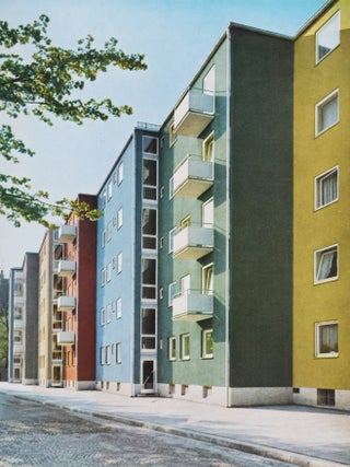 Item #51016 Color in Architecture. A Guide to Exterior Design. Konrad Gatz, Wilhelm O. Wallenfang