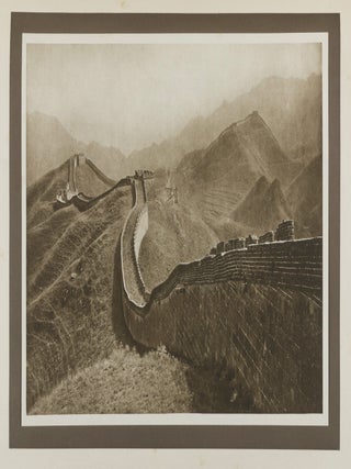 The Pageant of Peking. Comprising Sixty-Six Vandyck Photogravures of Peking and Environs from Photographs by Donald Mennie