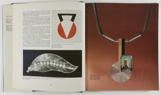 Les Bijoux. Del'Art Deco Aux Années 40 (Jewelry. From Art Decco to the 1940s)
